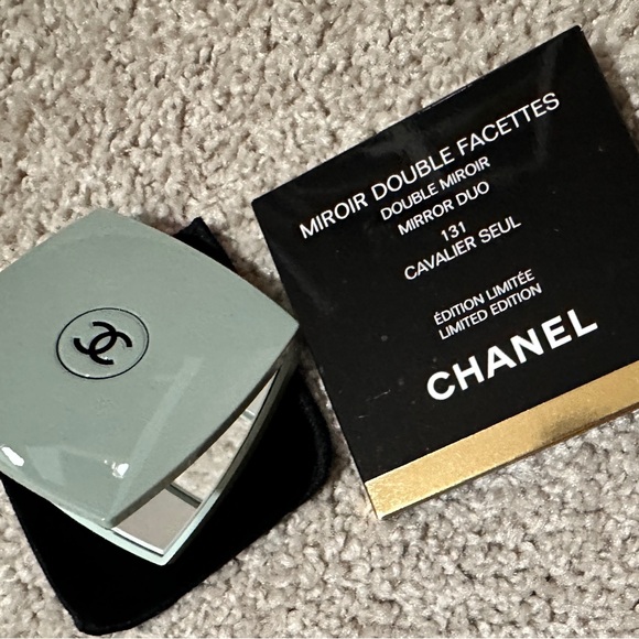 CHANEL NEW Miroir Double Facettes 131 CAVALIER SEUL Duo Mirror Compact NIB - Picture 4 of 7